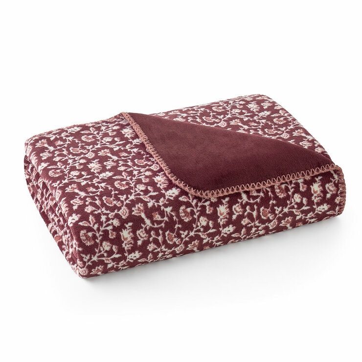 Casual Living Reversible Burgundy Plush Throw, 127 x 177 cm