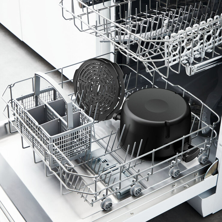 Multicook Actifry MY741C40 Air Fryer & Multicooker's attachments in dishwasher