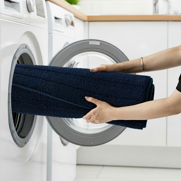 Evergrace Home Chenille Memory Foam Bath Mat in Blue, 61 x 91 cm