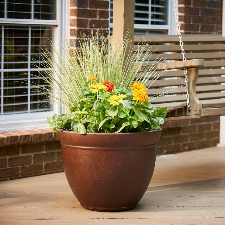 Kittredge 22" (56cm) Resin Planter in 2 Colours Costco UK