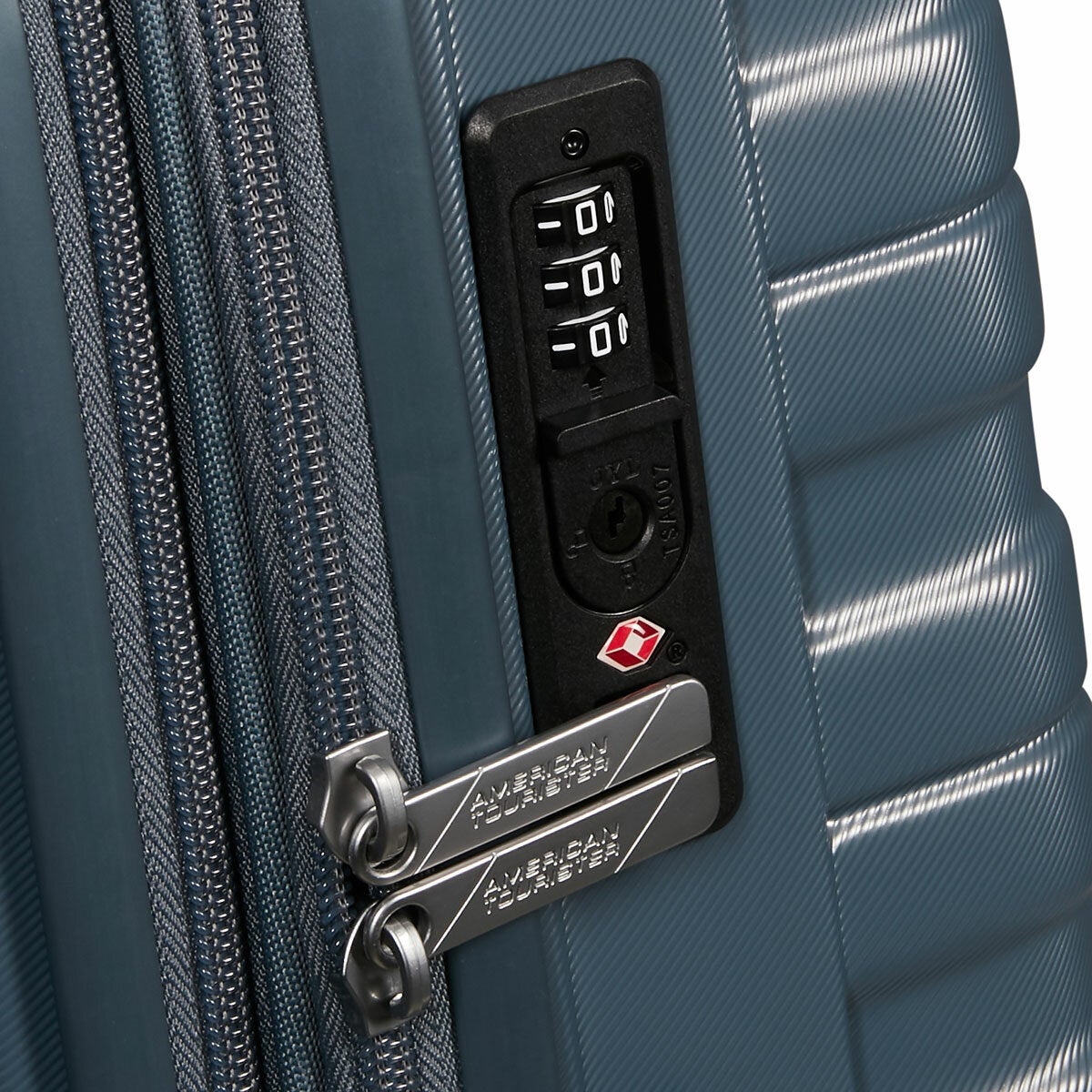 American Tourister 3pc Luggage Set Spinner Case In Storm Blue