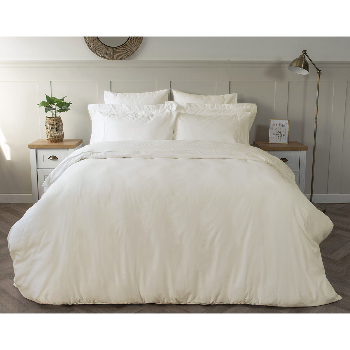 Belledorm 600 Thread Count Cotton Bedding Bundle in Ivory, King