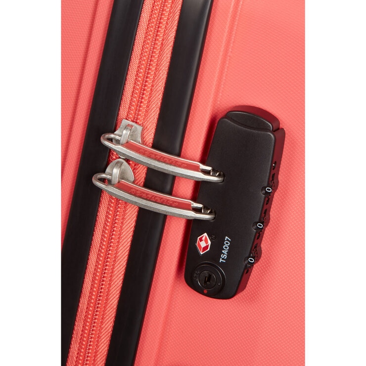American Tourister Summer Splash 3 Piece Hardside Luggage Set in Coral Pink American Tourister Summer Splash 3 Piece Hardside Luggage Set in Coral Pink
