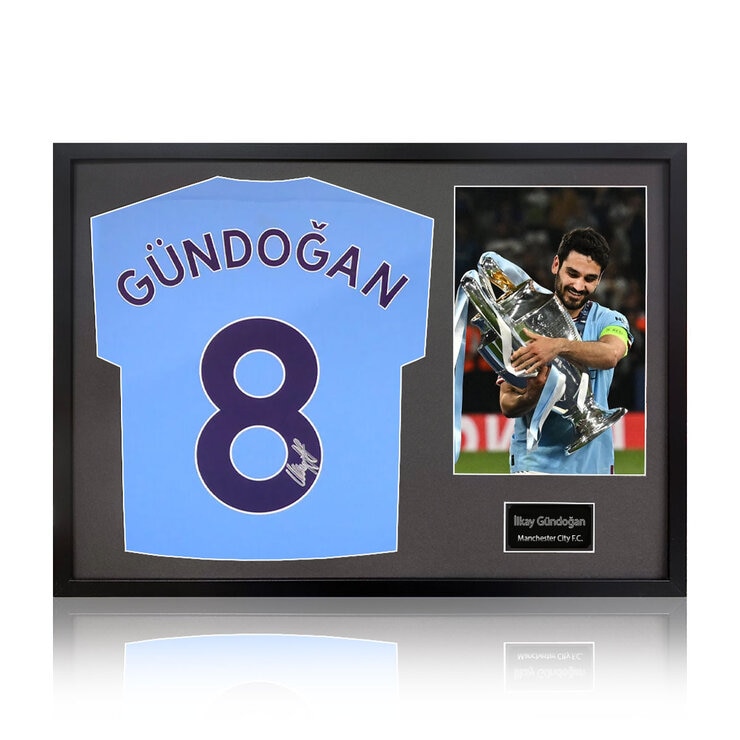 İlkay Gündoğan Signed Framed Manchester City Football Shirt including 1 Photo in 2 Options: White or Black Mount