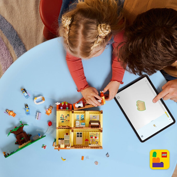 LEGO Bluey Bluey's Family House - Model 11203 (4+ Years)