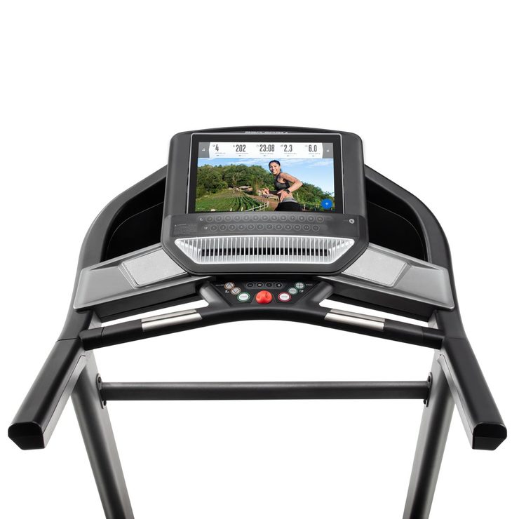 Proform Performance 800i Treadmill with iFit Family Subscription