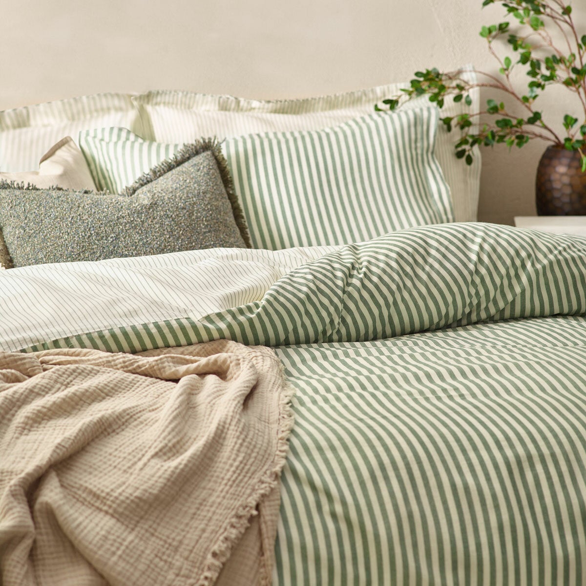 Yard Hebden 100% Cotton Forest Green Stripe Duvet Cover Set in 4 Sizes