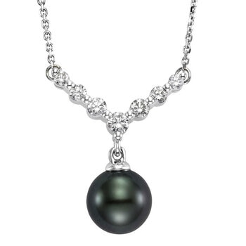 8.0-9.0mm Cultured Tahitian Pearl & 0.35ctw Diamond Pendant, 14ct White Gold