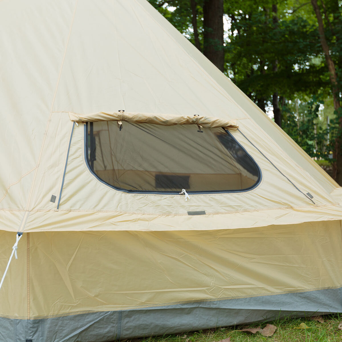 6 Person Yurt Tent. Warehouse only item $179.99 : r/Costco