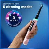 Lifestyle image of 5 cleaning modes Lifestyle image of 5 cleaning modes