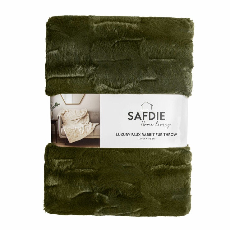 Safdie Luxury Faux Rabbit Fur Green Throw, 127 x 178 cm Safdie Luxury Faux Rabbit Fur Green Throw, 127 x 178 cm