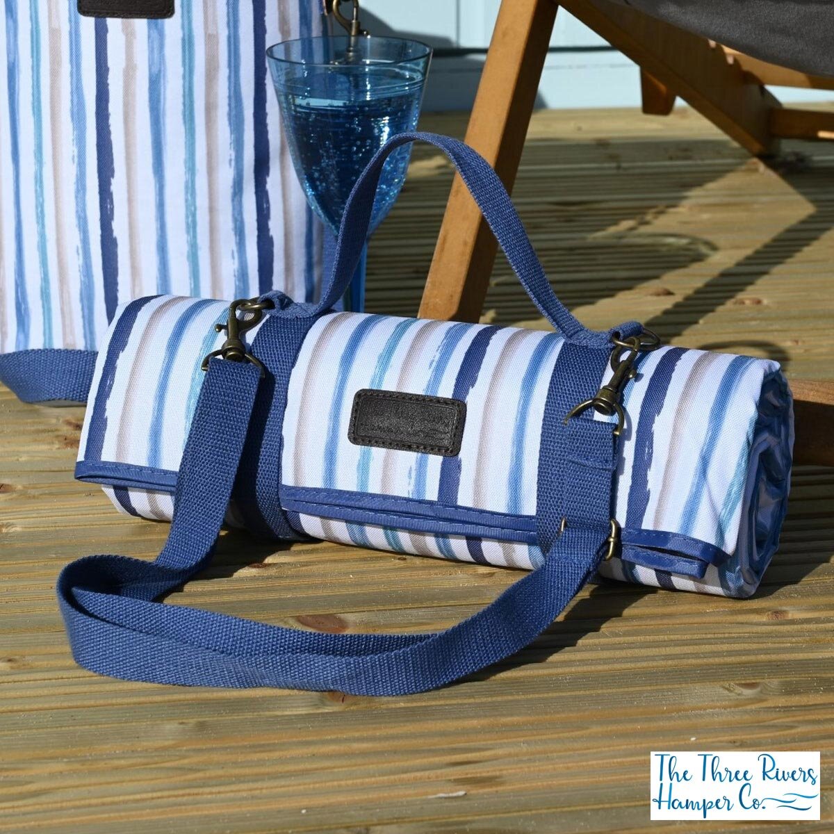 Navigate Picnic Blanket, 150x135cm in Two Styles