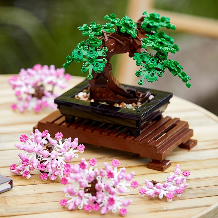 LEGO Creator Expert Bonsai Tree - Model 10281 (18+ Years) | Costco UK