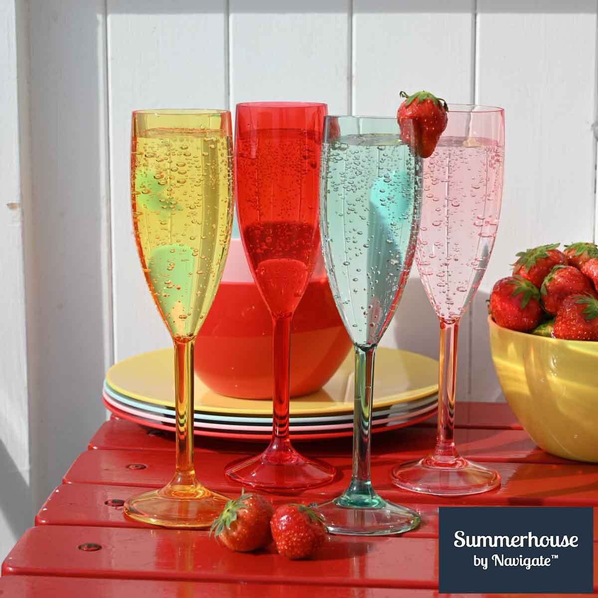 Navigate Strawberries & Cream Acrylic Flutes, 8 Pack