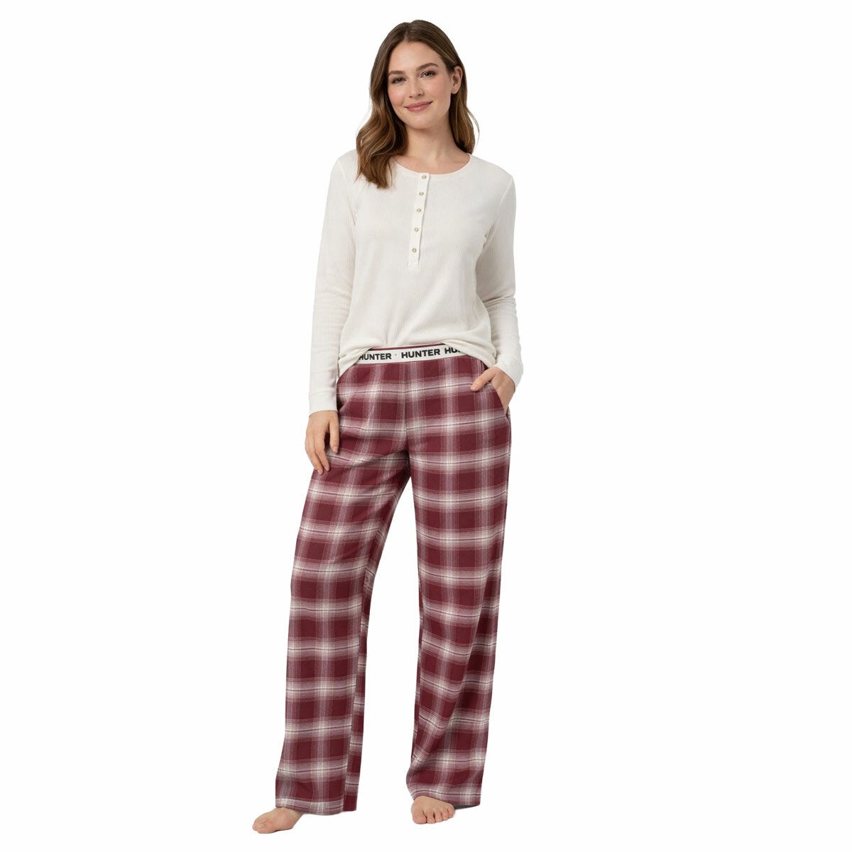Hunter Women's Plaid Pyjama Set Hunter Women's Plaid Pyjama Set