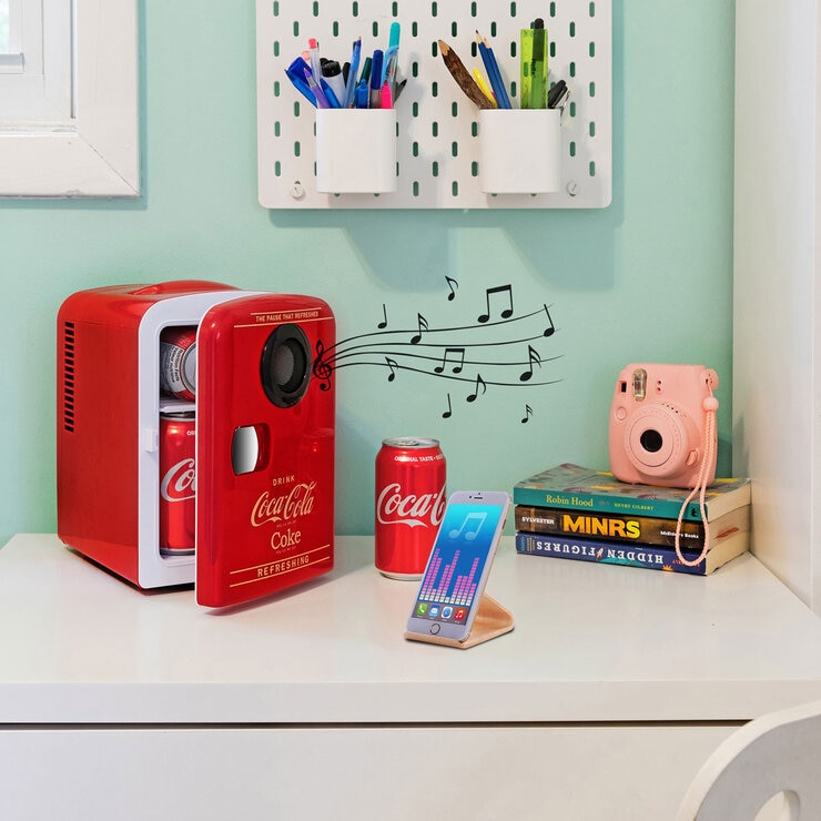 Coca-Cola Bluetooth Mini-Fridge Coca-Cola Bluetooth Mini-Fridge