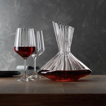 Spiegelau Lifestyle Decanter with 2x 630ml Red Wine Glasses