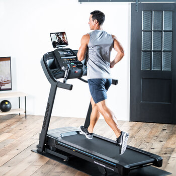 Installed Horizon Fitness 7.0 AtZone Treadmill