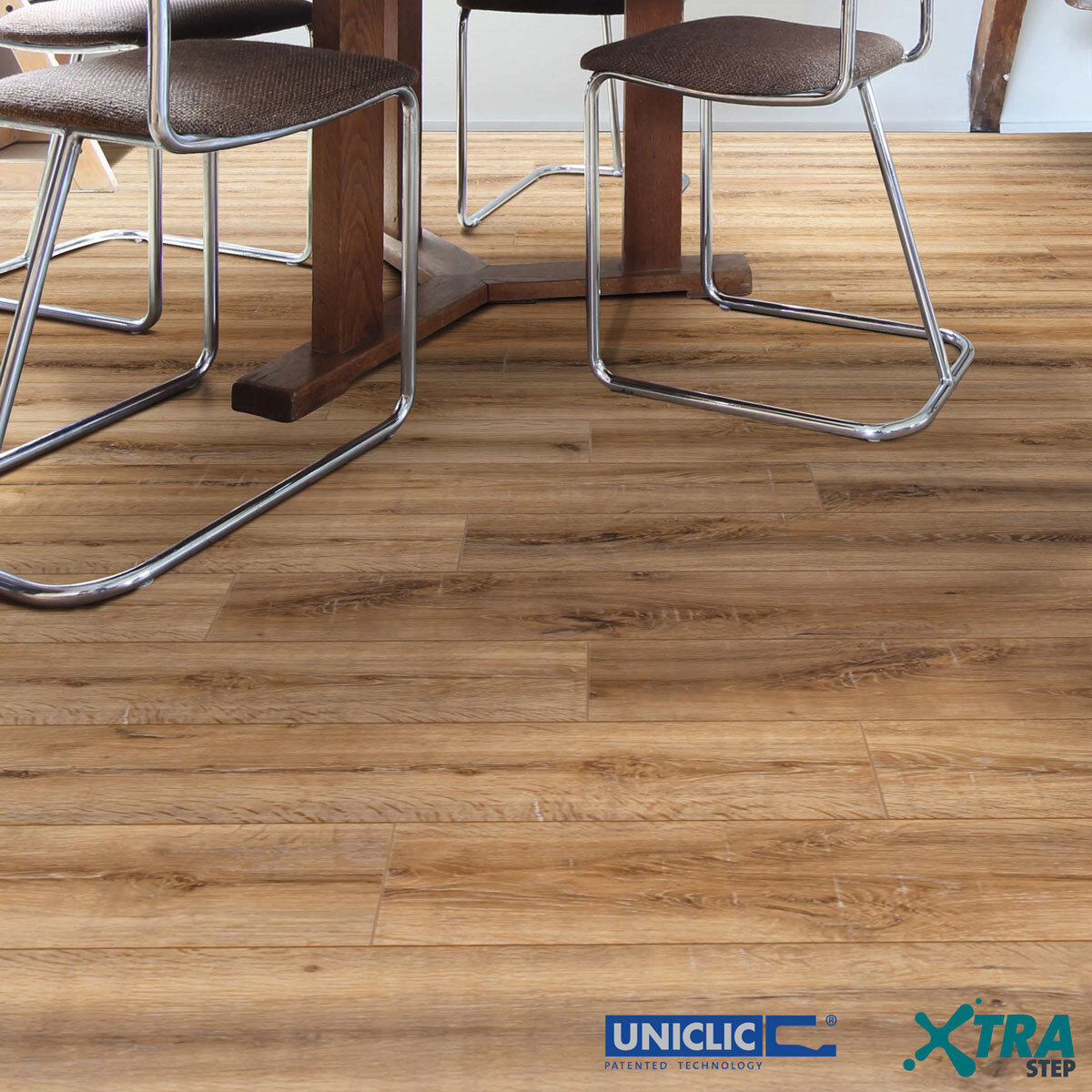Xtra Step Rustic Oak 12mm AC4 Laminate Flooring Planks