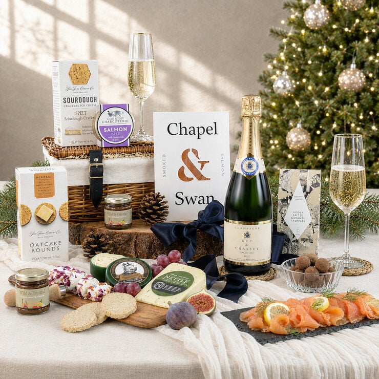 The Noel Champagne & Salmon Hamper The Noel Champagne & Salmon Hamper