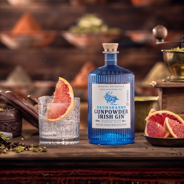 Drumshanbo Gunpowder Gin, with glass and grapefruit Drumshanbo Gunpowder Gin, with glass and grapefruit