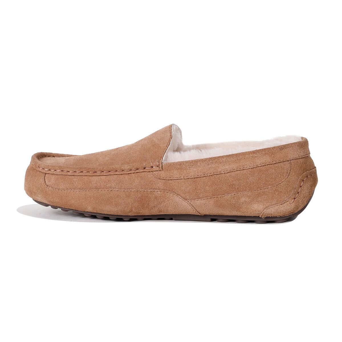 Kirkland Signature Men s Shearling Slipper in Chestnut