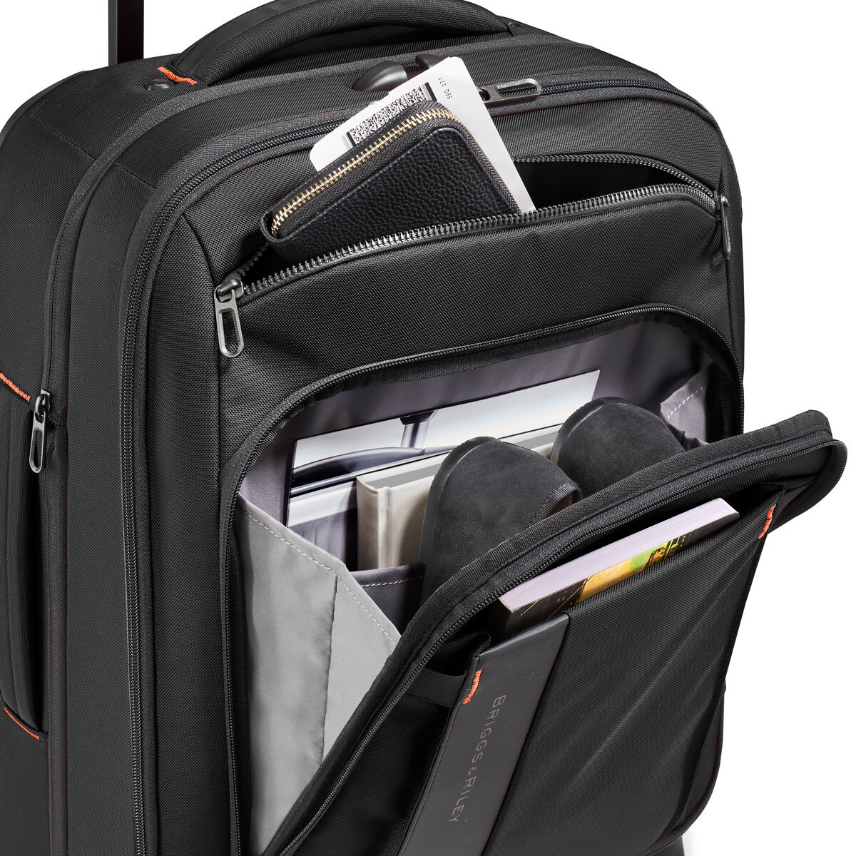 Briggs & Riley ZDX Small Expandable Spinner In Black