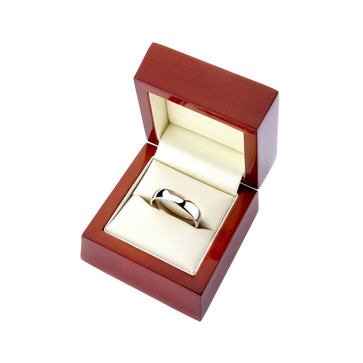 5.0mm Basic Court Wedding band. Platinum