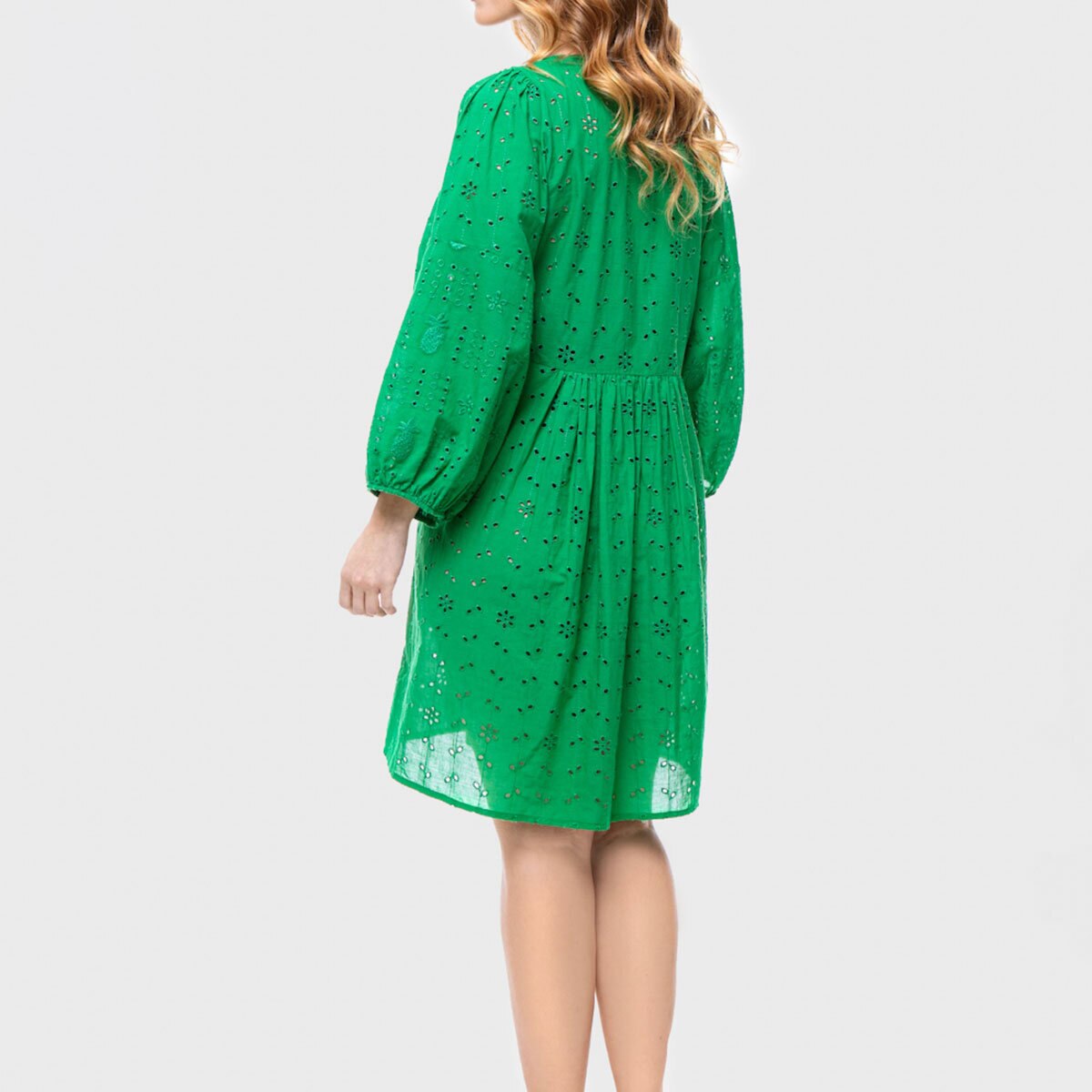 Elle Embroidery Anglaise Cotton 3/4 Sleeve Beach Dress in Green - Xlarge