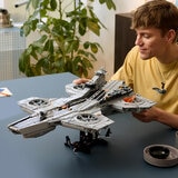 LEGO Marvel S.H.I.E.L.D. Helicarrier - Model 76354 (18+ Years) LEGO Marvel S.H.I.E.L.D. Helicarrier - Model 76354 (18+ Years)