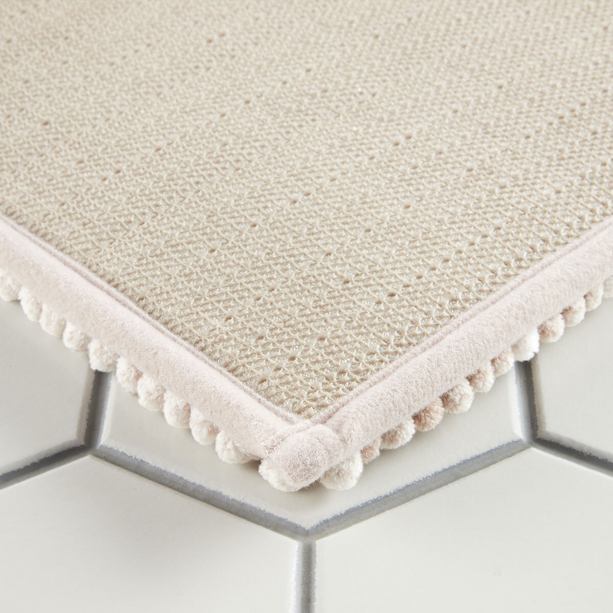 Nubby Bath Mat in Beige, 55 x 91 cm