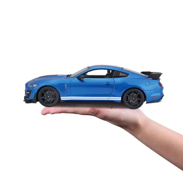 Maisto 1:18 Scale Highly Detailed Die Cast Vehicles: 2020 Mustang Shelby GT500 & 1967 Ford Mustang GTA Fastback - 2 Pack (3+ Years) Maisto 1:18 Scale Highly Detailed Die Cast Vehicles: 2020 Mustang Shelby GT500 & 1967 Ford Mustang GTA Fastback - 2 Pack (3+ Years)