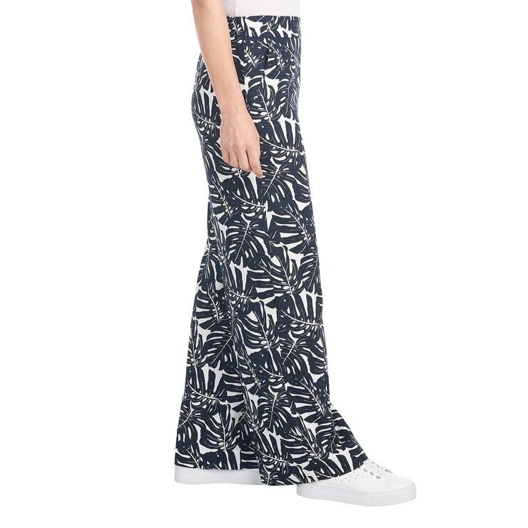 Hilary Radley Wide Leg Pant in Navy