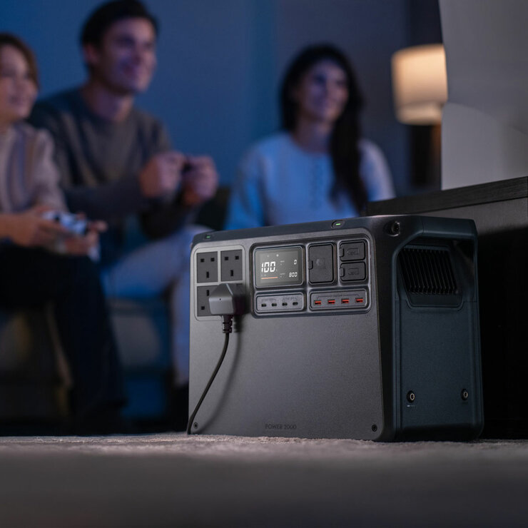 DJI Power 2000 Portable 2048Wh Power Station + 2048Wh Expansion Battery DJI Power 2000 Portable 2048Wh Power Station + 2048Wh Expansion Battery