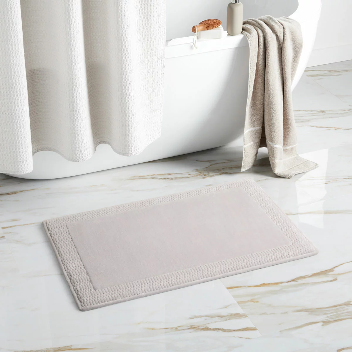 Paramount Tappetino da Bagno in Peluche Memory Foam in 3 Colori, 60 x 91 cm - Foto 13 di 19