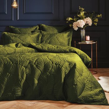 Kensington Moss Velvet 3 Piece Bed Set in 3 Sizes