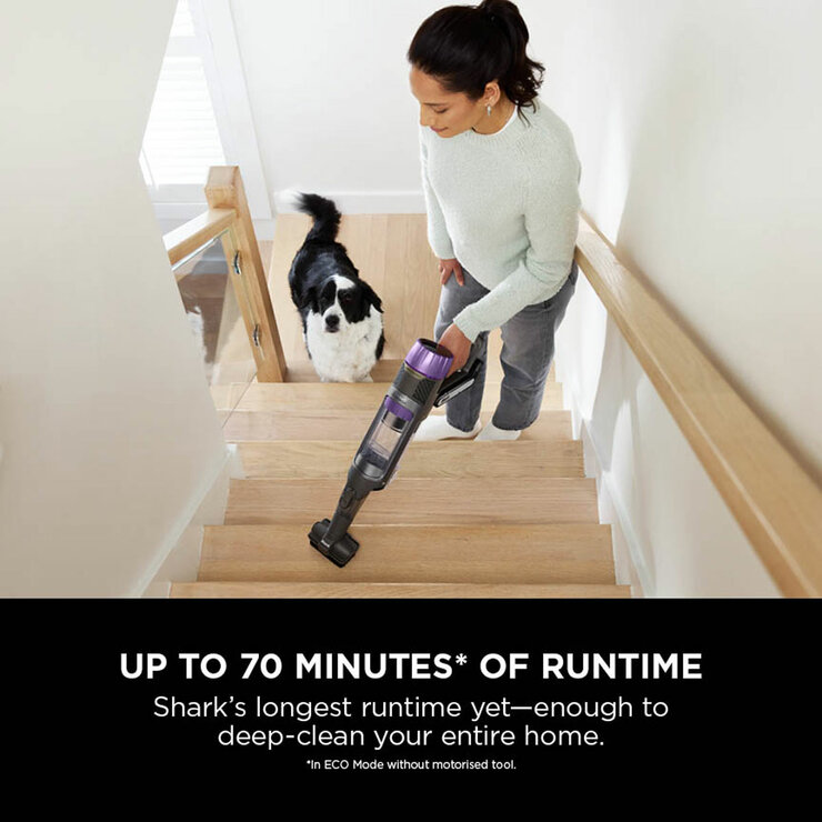 Lifestyle image of Shark PowerDetect Clean & Empty Cordless Pet Vacuum Cleaner with up to 70 minutes of run time