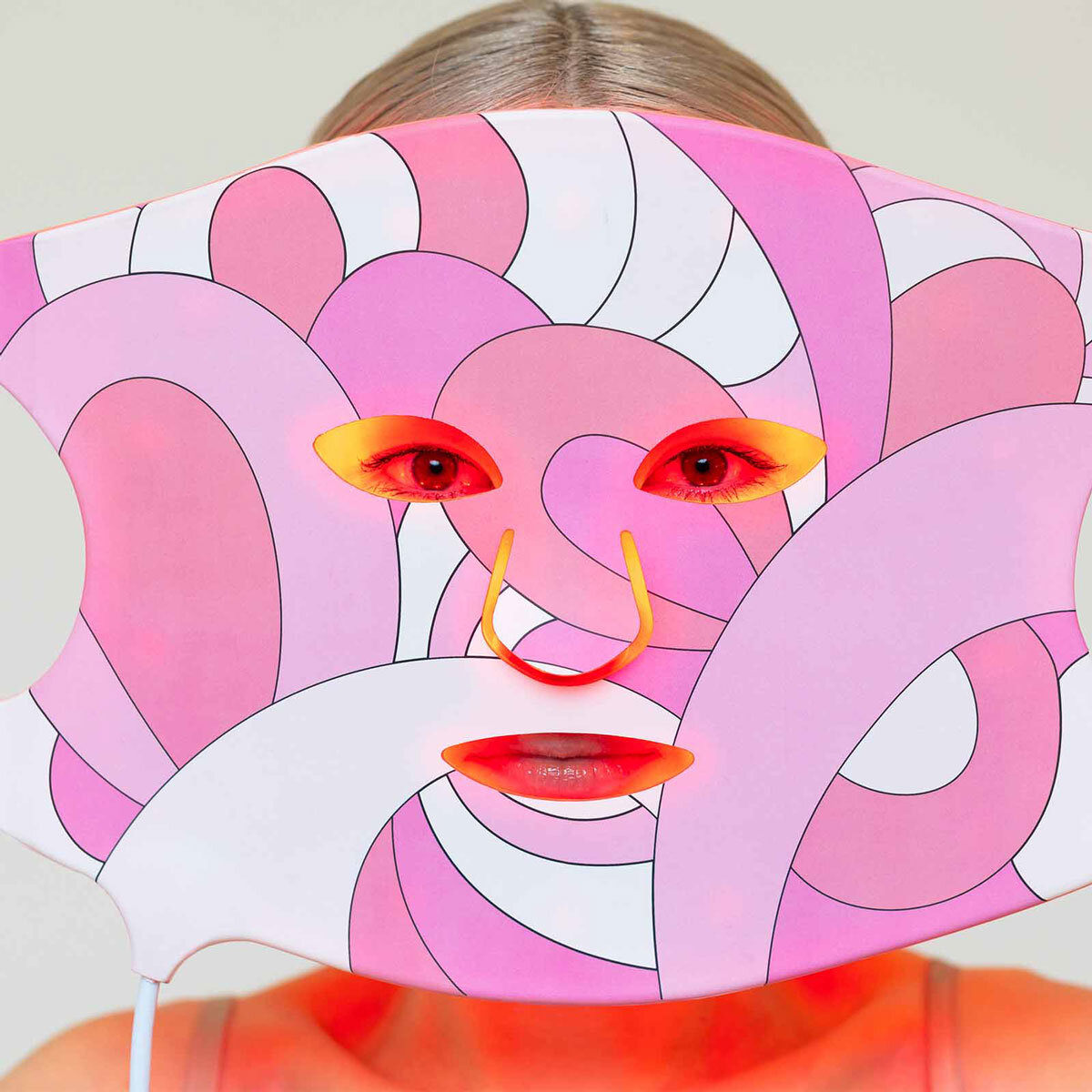 Image of Zutta LED Mask on woman