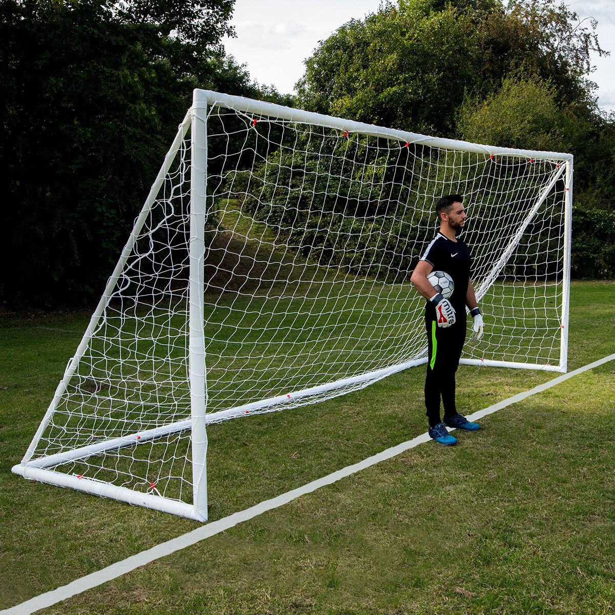 Quickplay QFold 16 x 7ft (488 x 213cm) Folding Football Goal Costco UK