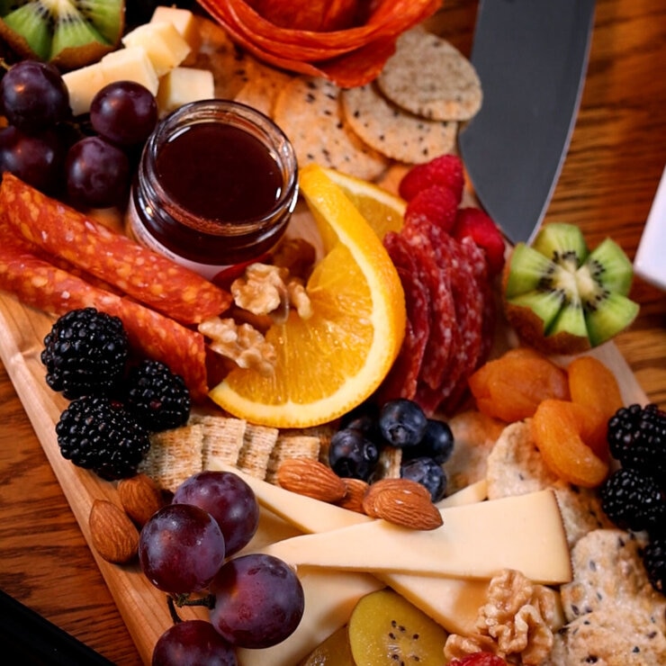 WoodForChef Premium Extra-Long Charcuterie Board