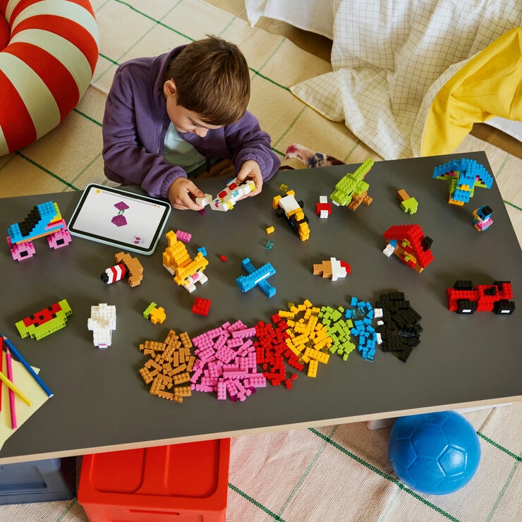 LEGO Classic Creative Colourful Bricks - Model 11045 (5+ Years)