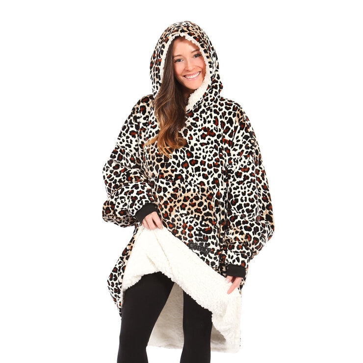 The Comfy® Original Wearable Blanket in Leopard Print
