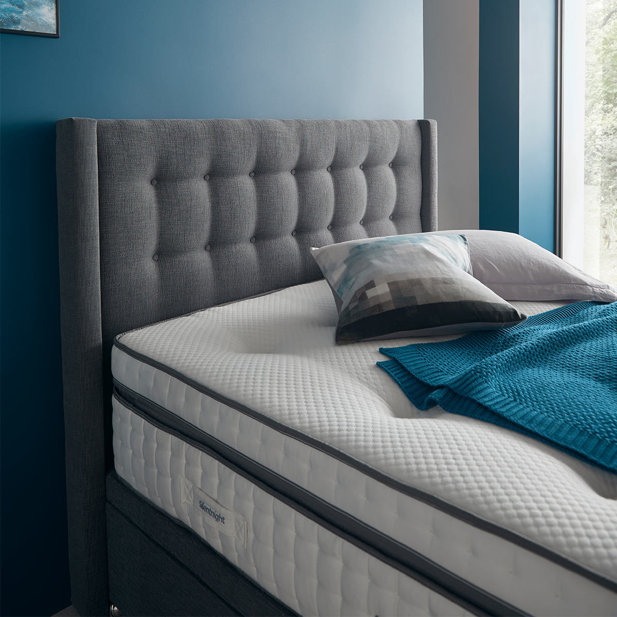 Silentnight Continental Divan Base with Bloomsbury Headboard in 4 Colours & 3 Sizes