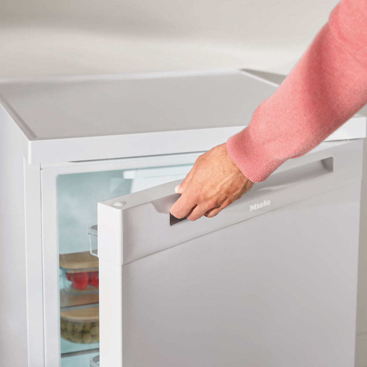 Miele K 4003 D, Undercounter Fridge, D Rated in White