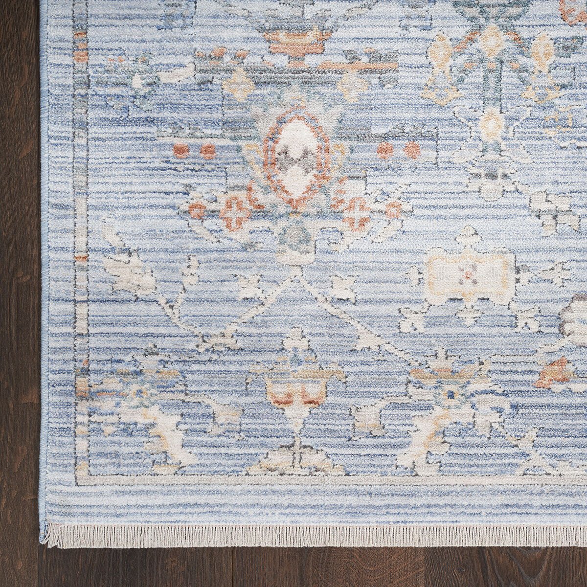 Elegant heirloom rug, tradtional design in blue, ivory floral tones