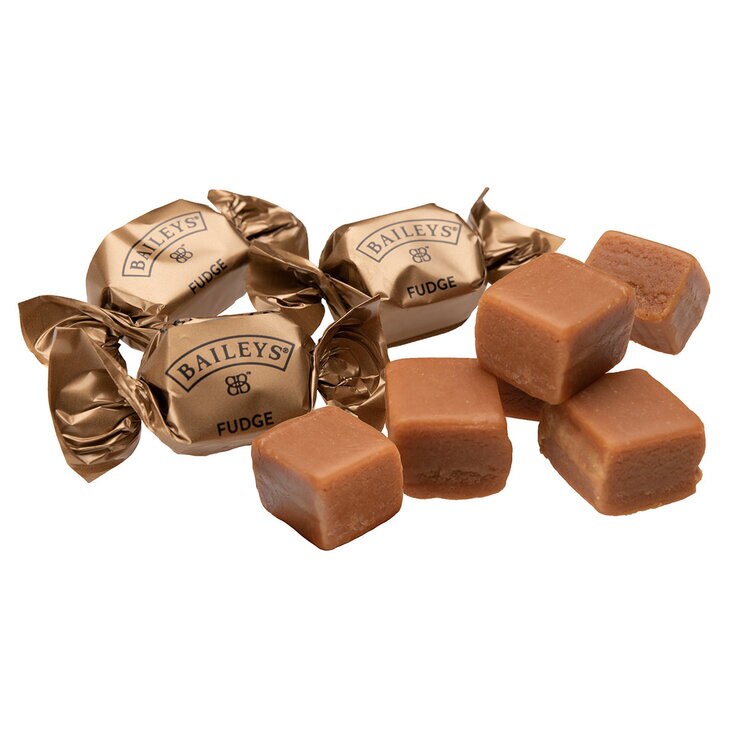 For The Love of Chocolate Handbag, 655g For The Love of Chocolate Handbag, 655g
