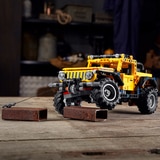 Lifestyle image Jeep wrangler