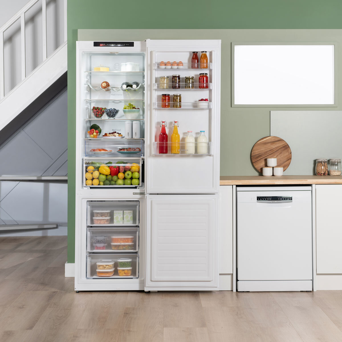 Bosch Series 4 KGN392WDFG Fridge Freezer D Rated in White