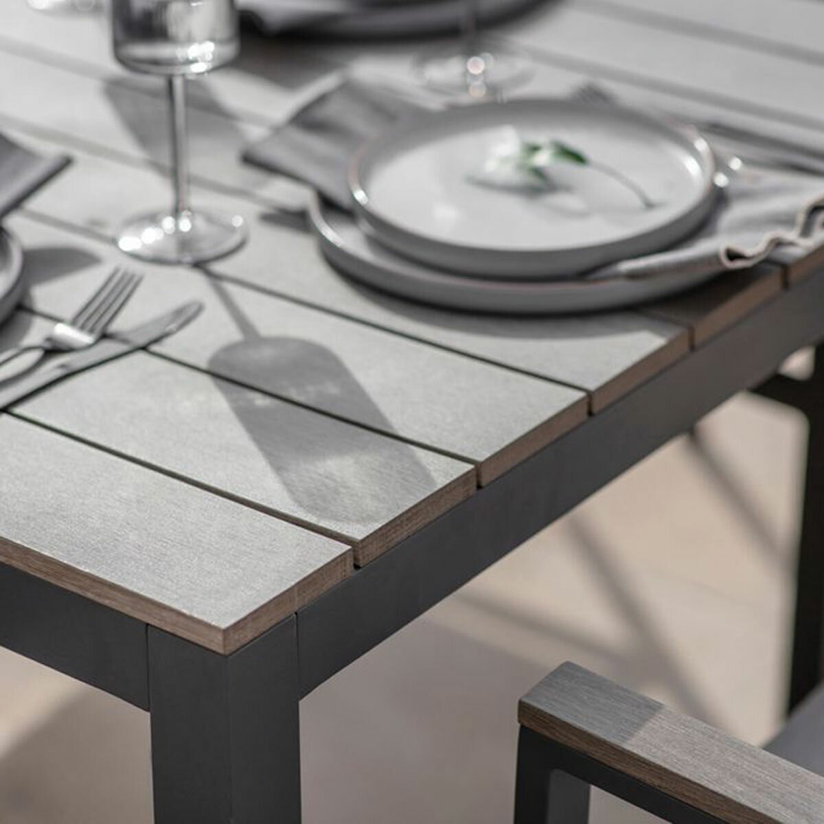 Bramblecrest Zurich 7 Piece Dining Set Bramblecrest Zurich 7 Piece Dining Set