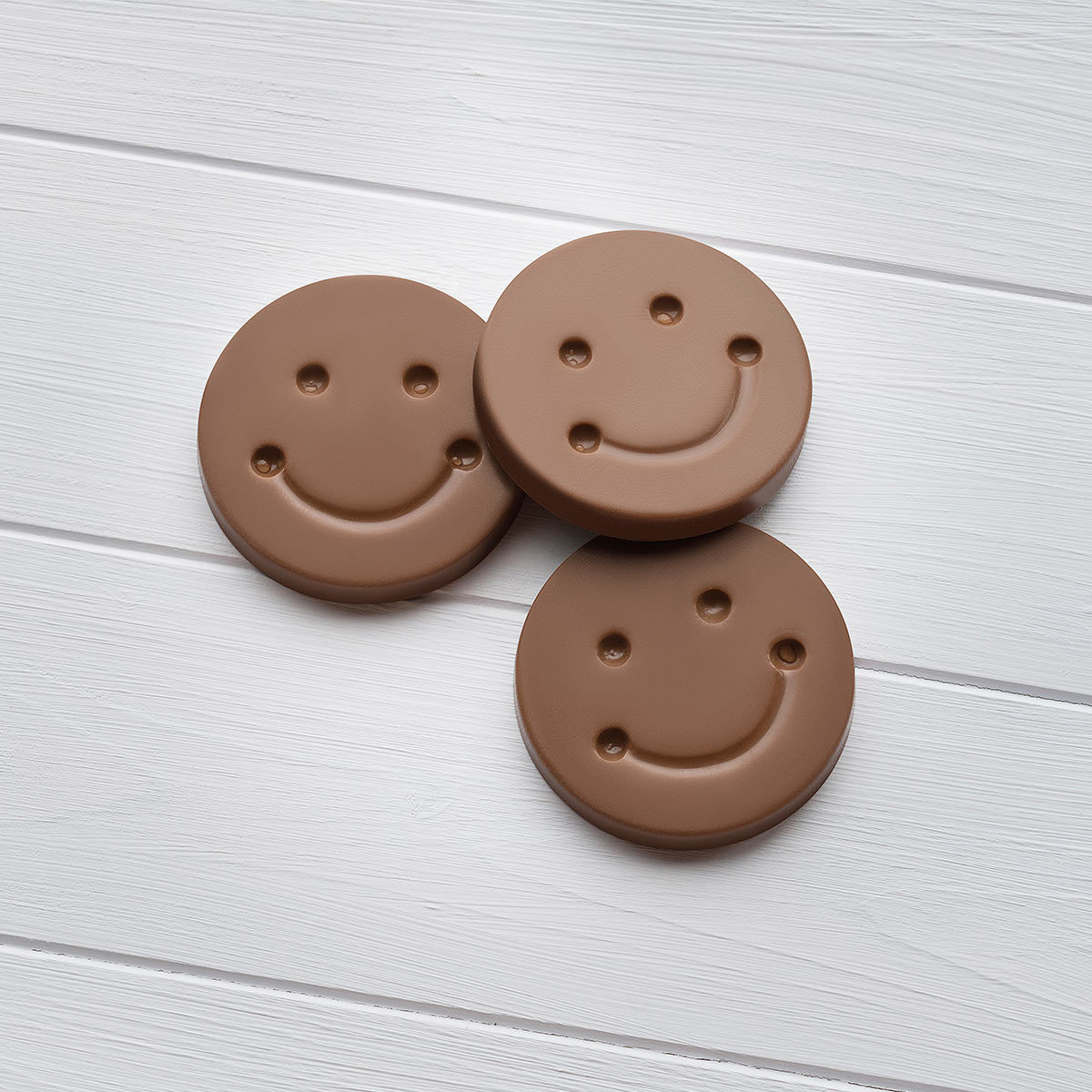 Cocoba Belgian Milk Chocolate Smiley Faces, 20 x 35g